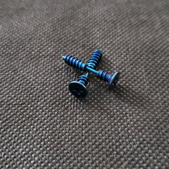 NWT 1 Pair Blue Unisex Punk Screw Stud Earr… - Picture 3 of 8